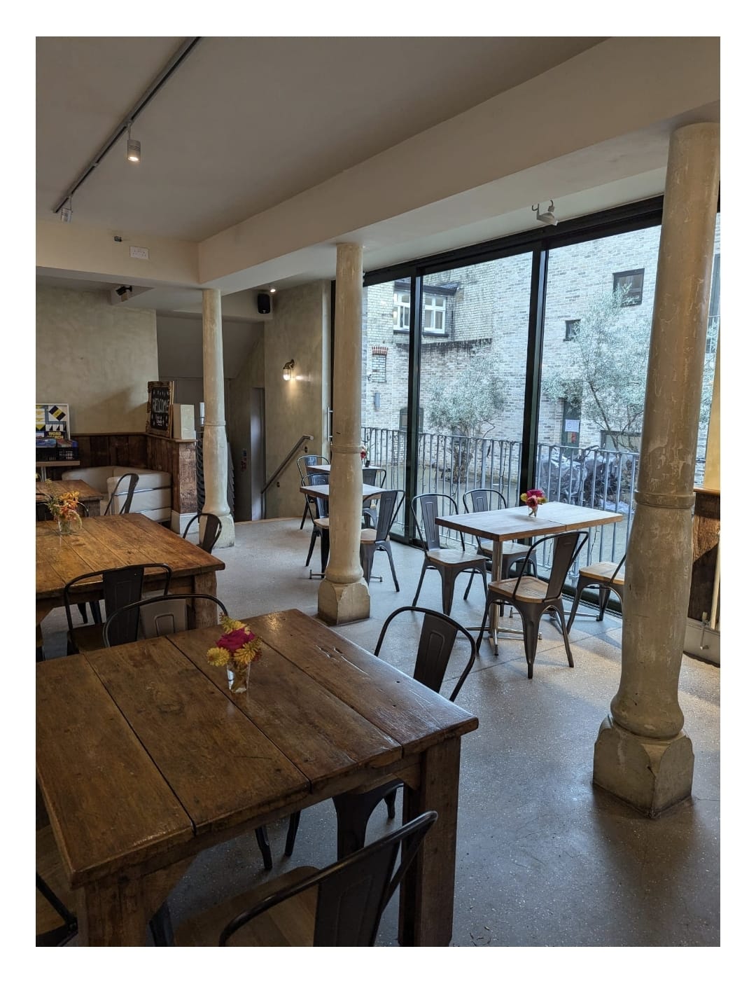 Gayle’s Coffee Bar